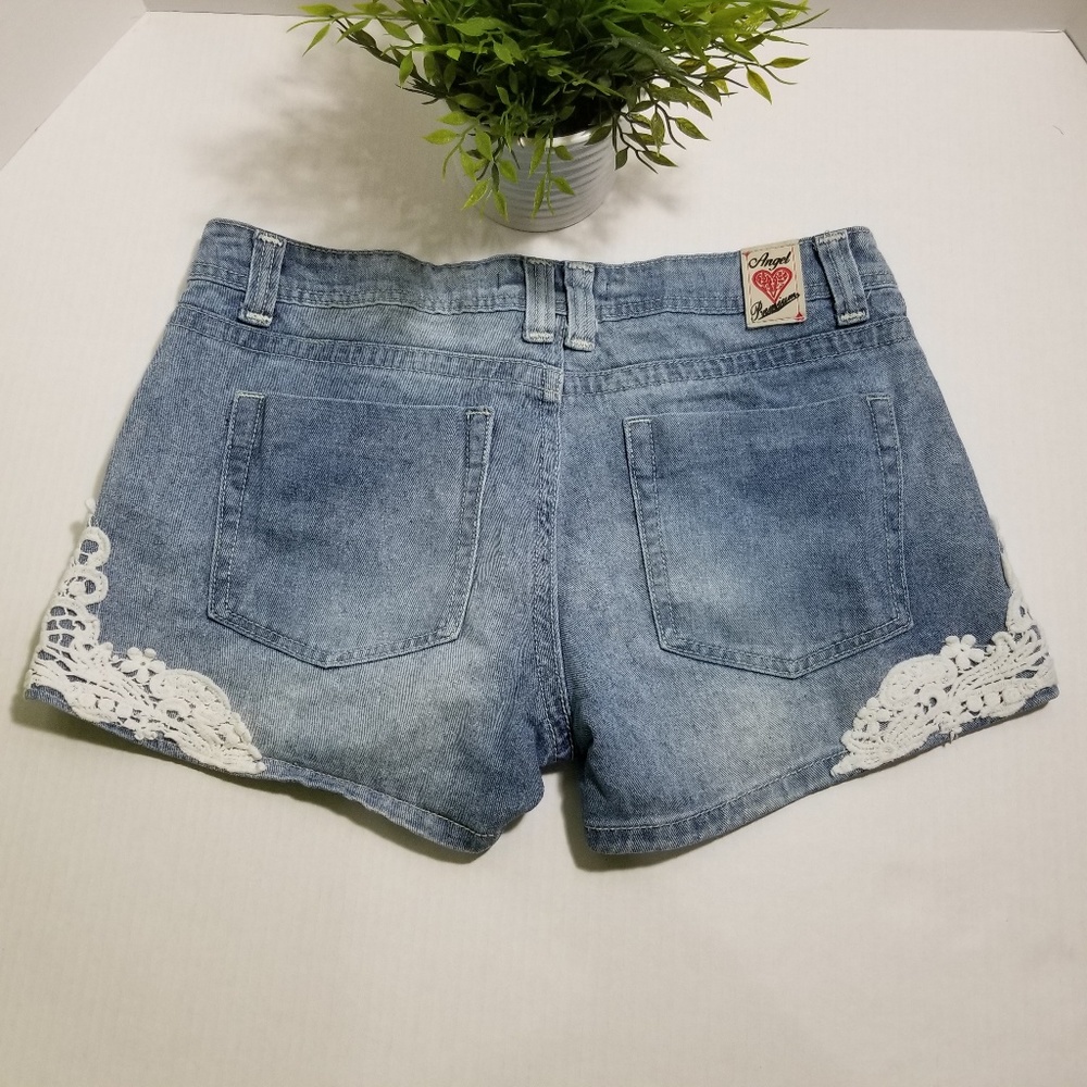 Short Jeans - Picture 2 of 5